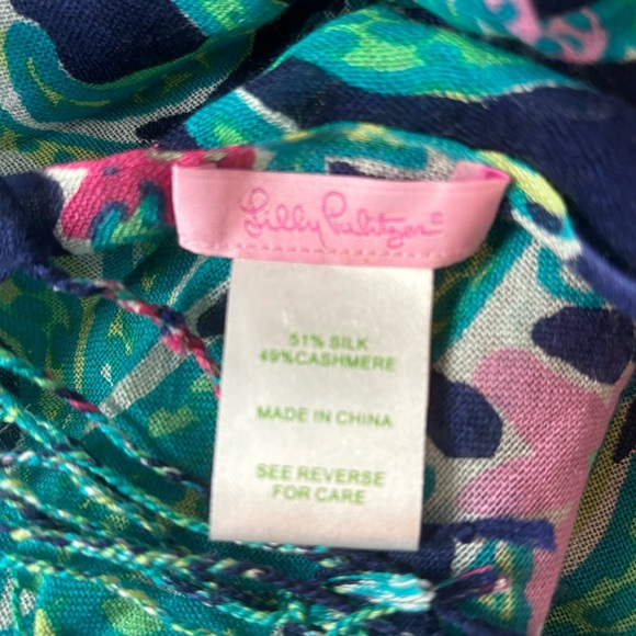 Lilly Pulitzer Murfee Trunk Show Scarf Silk & Cashmere 73236 Blue Green Elephant - Picture 4 of 6